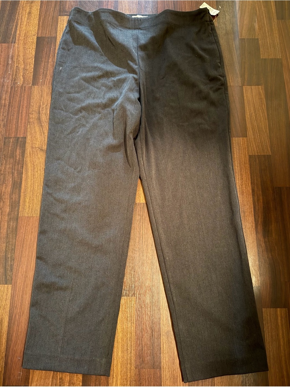 New with Tags Women’s Talbots Outlet Heritage Gray Dress Pants Sz 16